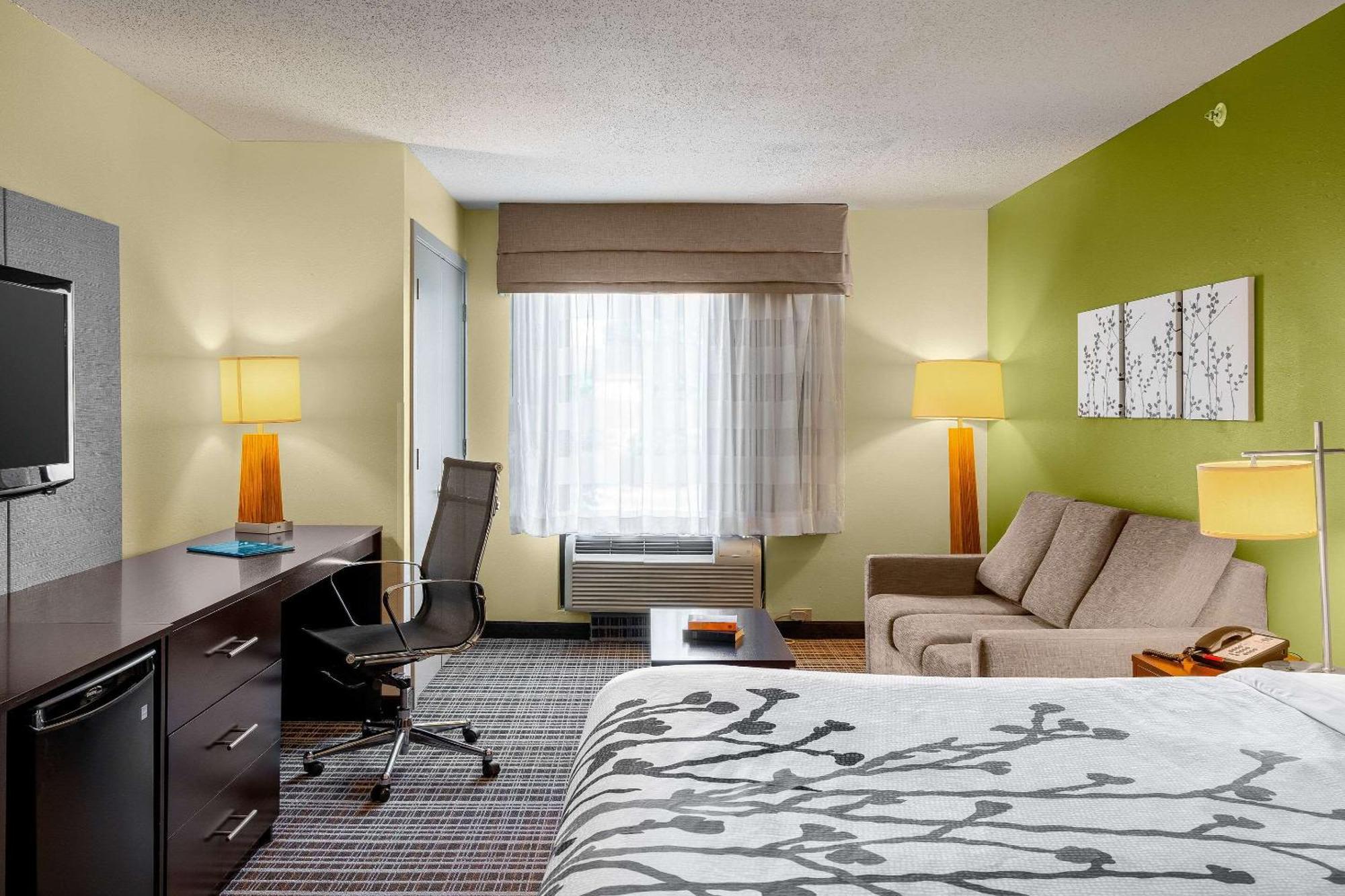 Sleep Inn & Suites Harbour Pointe Brandermill Exterior foto